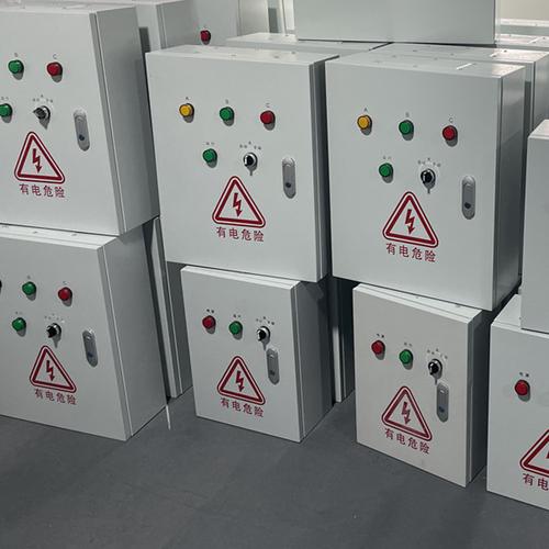 智能配电新标杆 LED显示屏户外室内多功能遥控时控配电柜与智能输配电系统